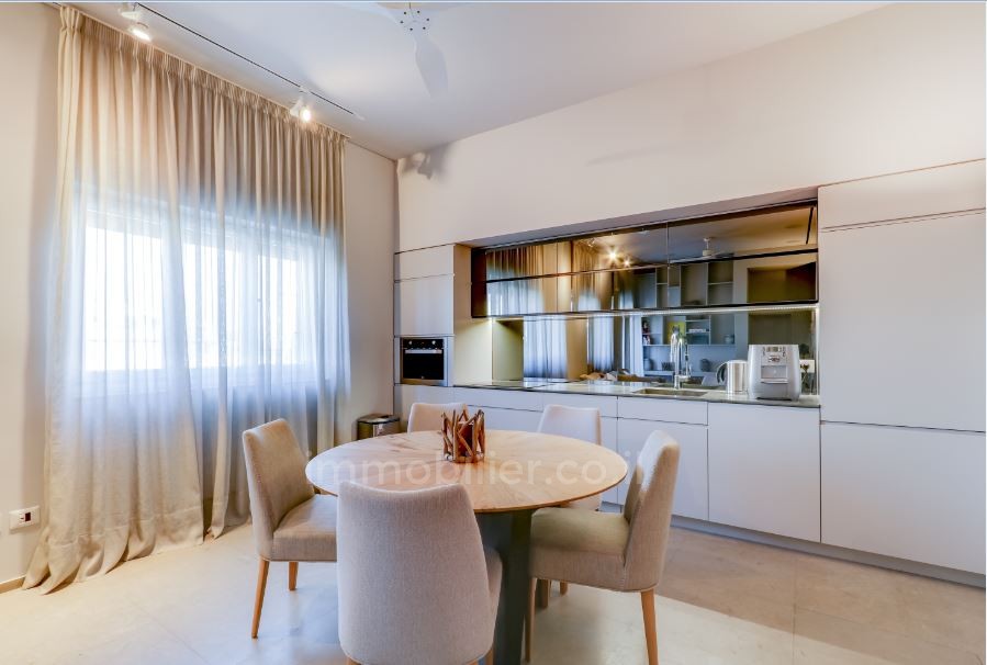 Apartamento 3 cômodos Tel Aviv Rothshild 464-IBL-18