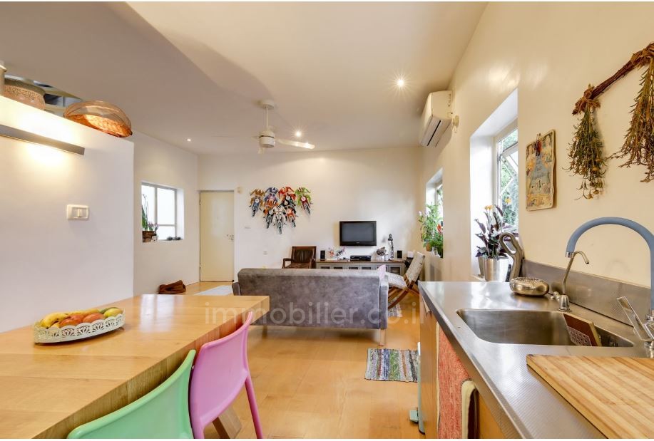 Duplex 4.5 cômodos Tel Aviv Bazel 464-IBL-20