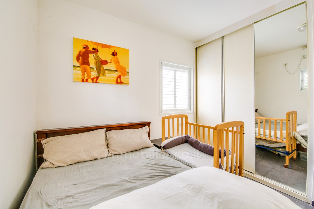 Duplex 4.5 cômodos Tel Aviv Hatsafon hayachan 464-IBL-26