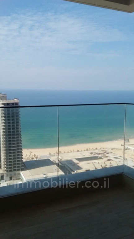 Apartamento 5 cômodos Bat yam Bat yam 473-IBL-105