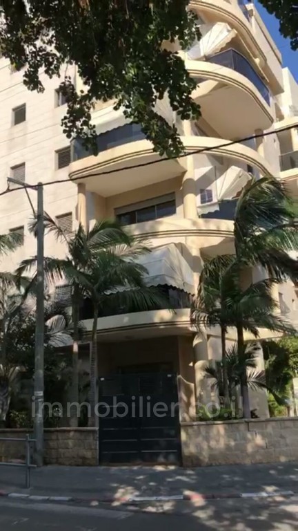 Apartamento 4 cômodos Bat yam Bat yam 473-IBL-116