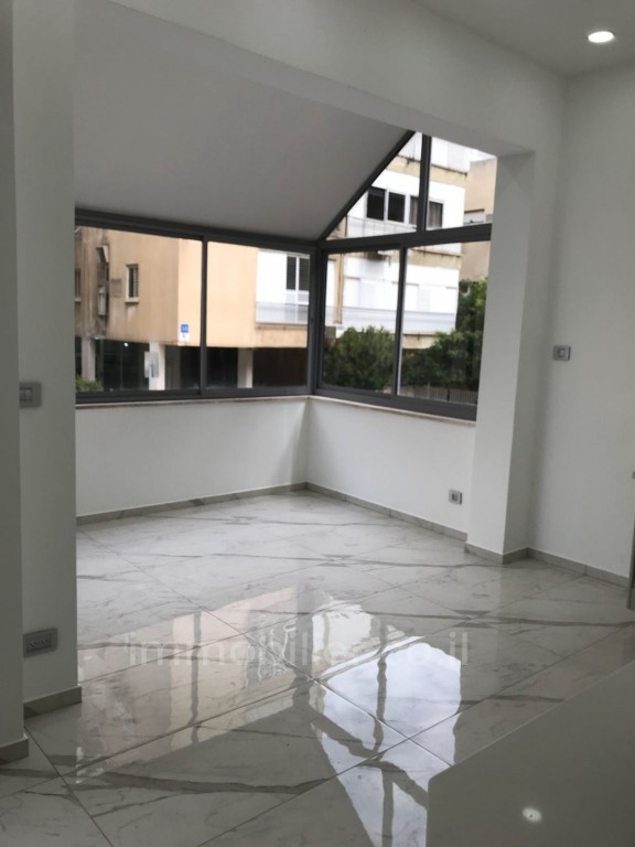 Apartamento 3 cômodos Bat yam Bat yam 473-IBL-171