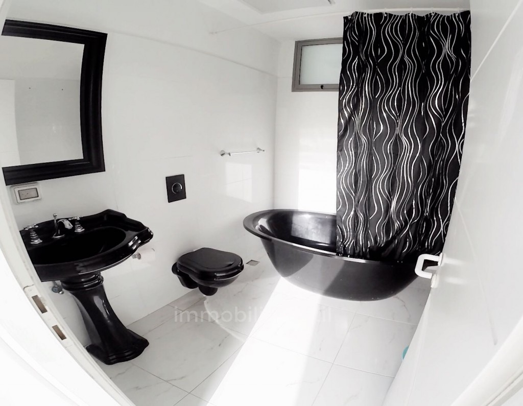 Apartamento 2 cômodos Tel Aviv Centro da cidade 473-IBL-227