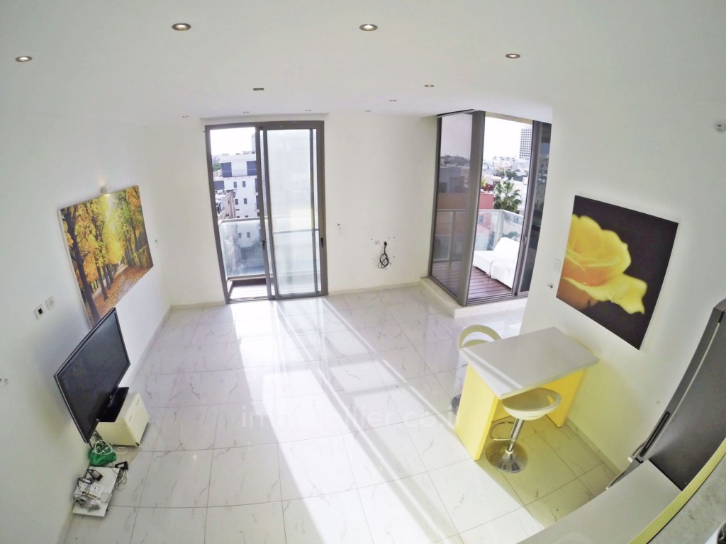 Apartamento 2 cômodos Tel Aviv Centro da cidade 473-IBL-227