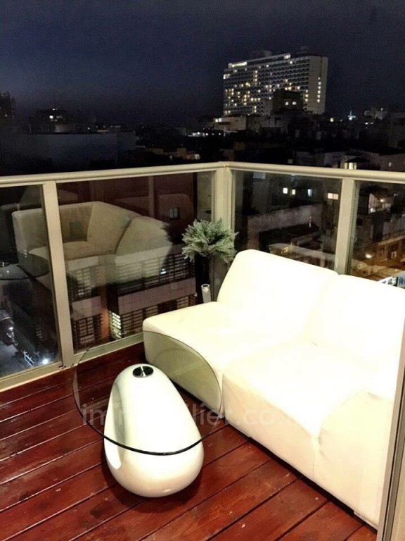Apartamento 2 cômodos Tel Aviv Centro da cidade 473-IBL-227