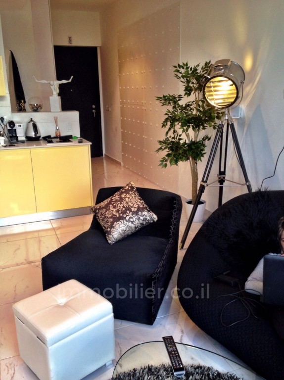 Apartamento 2 cômodos Tel Aviv Centro da cidade 473-IBL-227