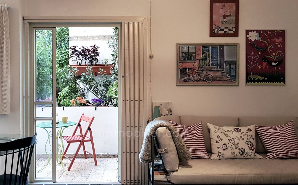 Apartamento 3 cômodos Tel Aviv Primeira linha de mar 473-IBL-228