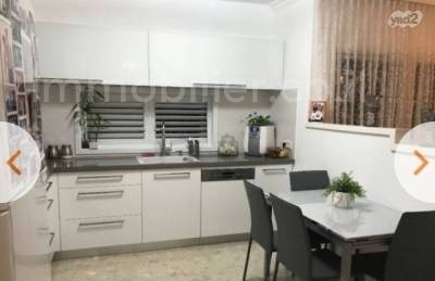 Apartamento 5 cômodos Netanya Centro da cidade 473-IBL-254