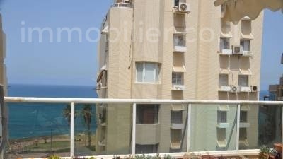 Apartamento 4 cômodos Netanya Centro da cidade 473-IBL-257