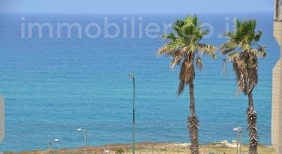 Apartamento 4 cômodos Netanya Centro da cidade 473-IBL-257