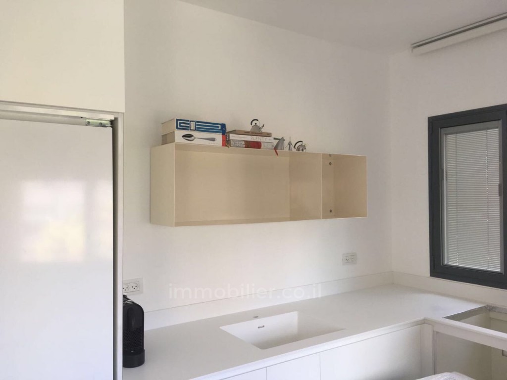 Apartamento 3 cômodos Tel Aviv Centro da cidade 473-IBL-260