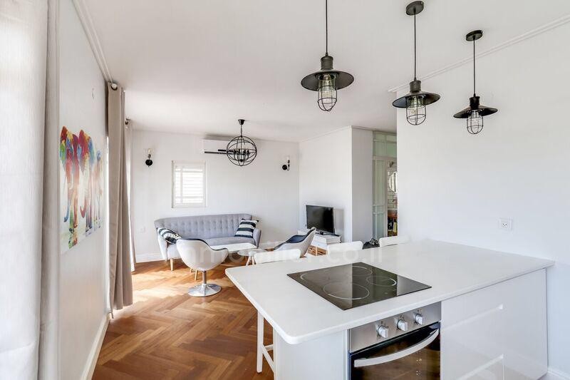 Apartamento 2.5 cômodos Tel Aviv Centro da cidade 473-IBL-261