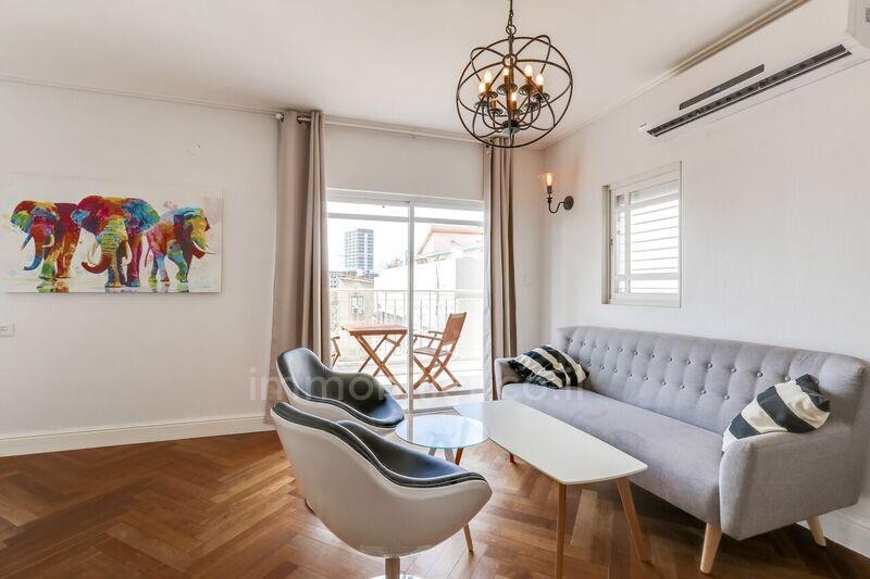 Apartamento 2.5 cômodos Tel Aviv Centro da cidade 473-IBL-261