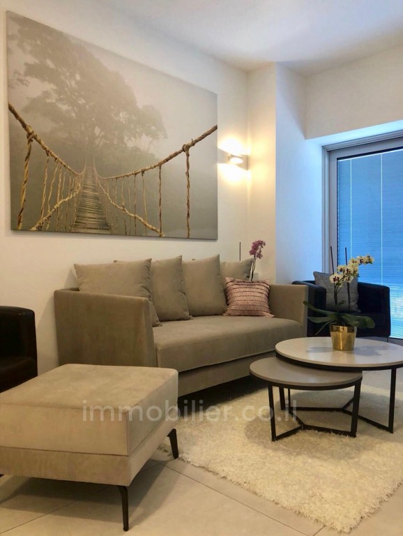 Apartamento 3 cômodos Tel Aviv Sarona 473-IBL-263