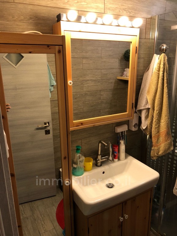 Apartamento 4 cômodos Bat yam Bat yam 473-IBL-267