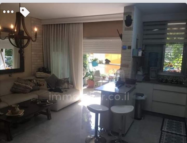 Apartamento 3 cômodos Bat yam Bat yam 473-IBL-272