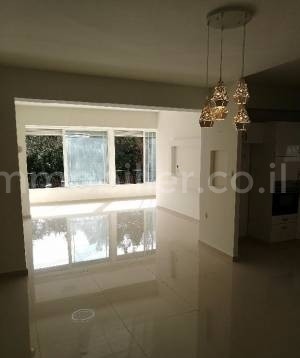 Apartamento 5.5 cômodos Bat yam Bat yam 473-IBL-90