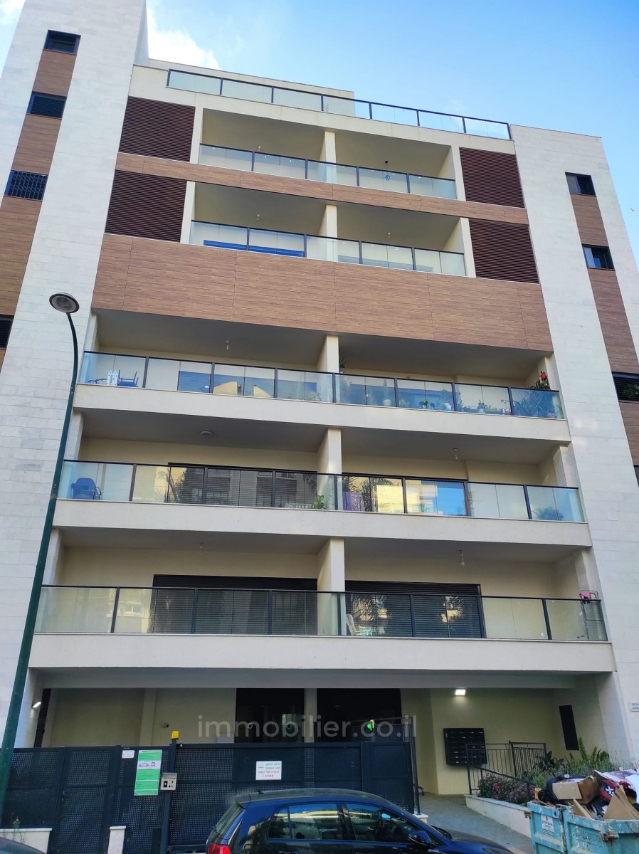 Apartamento 5 cômodos Netanya Centro da cidade 478-IBL-347