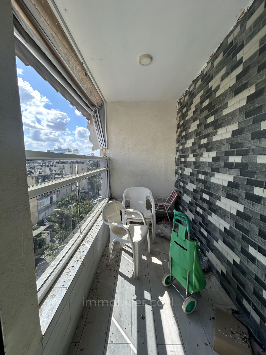 Apartamento 3 cômodos Netanya Centro da cidade 478-IBL-366