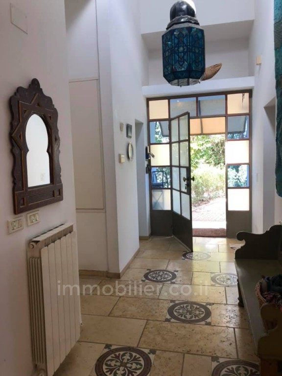 Casarão 10 cômodos Benyamina Benyamina 481-IBL-14