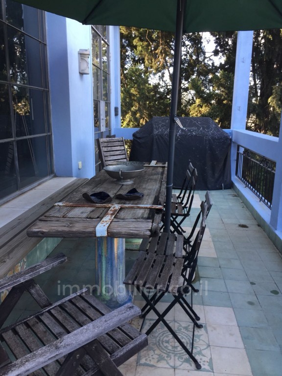 Casarão 7 cômodos Benyamina Benyamina 481-IBL-2