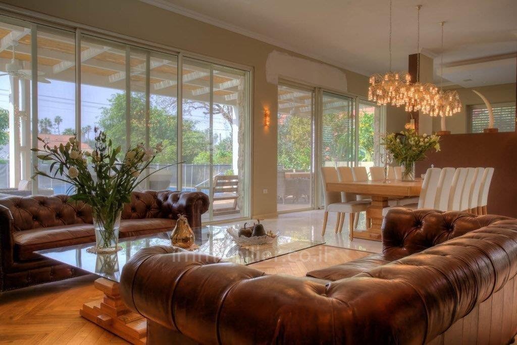 Casarão 7 cômodos Benyamina Benyamina 481-IBL-4