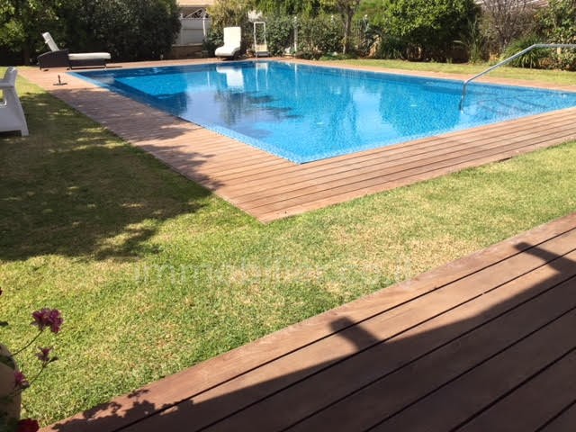 Casarão 7 cômodos Benyamina Benyamina 481-IBL-4