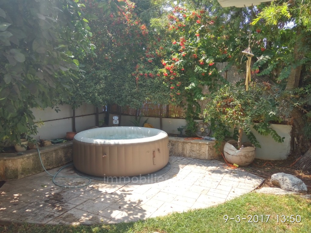 Casarão 6 cômodos Raanana Perto do centro 486-IBL-17