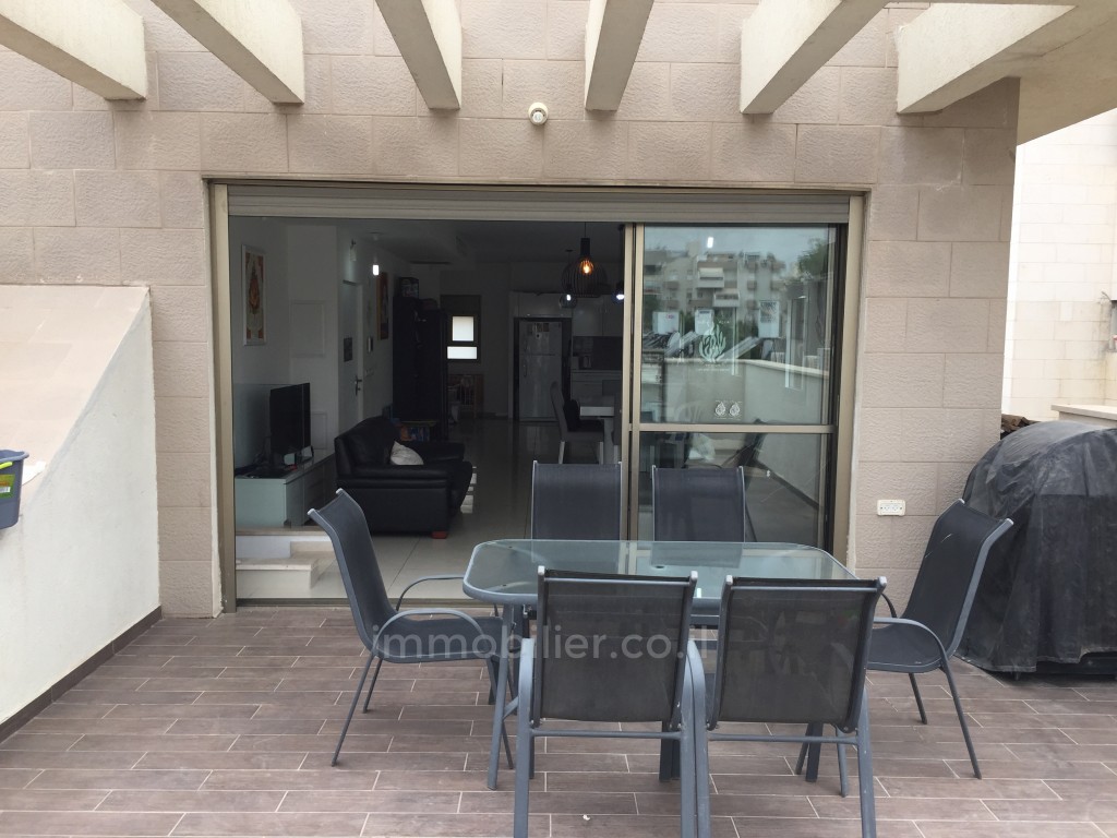 Duplex 6 cômodos Raanana Perto do centro 486-IBL-2