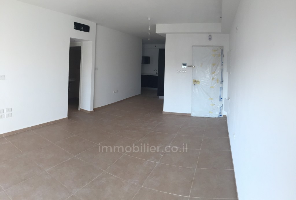 Apartamento 5 cômodos Raanana Est 486-IBL-5