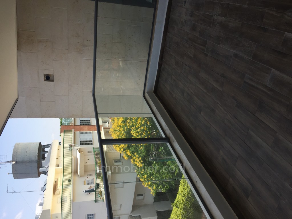 Apartamento 5 cômodos Raanana Est 486-IBL-5