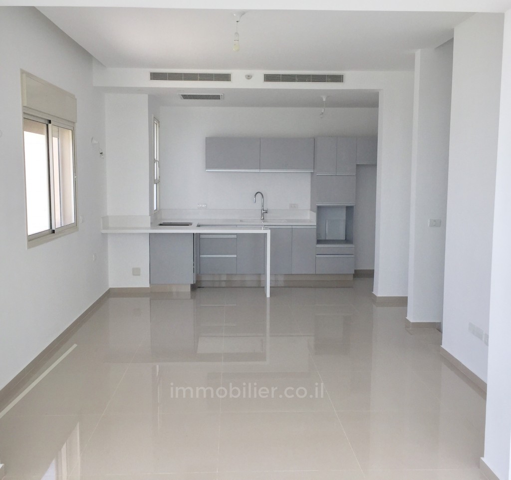 Duplex-Cobertura 5 cômodos Raanana Est 486-IBL-6