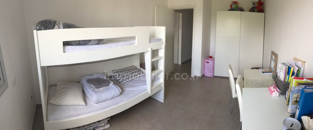 Apartamento 5 cômodos Raanana Est 486-IBL-8