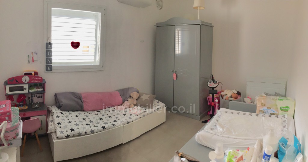 Apartamento 5 cômodos Raanana Est 486-IBL-8