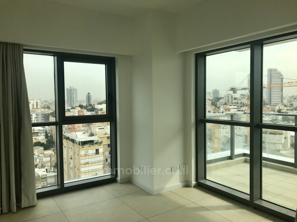 Apartamento 3 cômodos Ramat Gan Rue Jabotinski 488-IBL-12