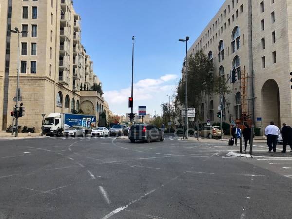 Apartamento 6 cômodos Jerusalém Mamila 488-IBL-19