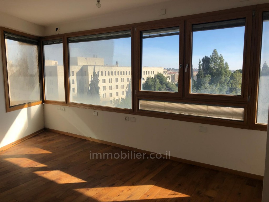 Apartamento 5 cômodos Jerusalém Talbieh 488-IBL-22