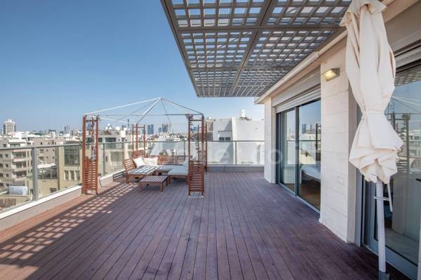 Cobertura 5 cômodos Tel Aviv Kerem Hatemanim 488-IBL-32