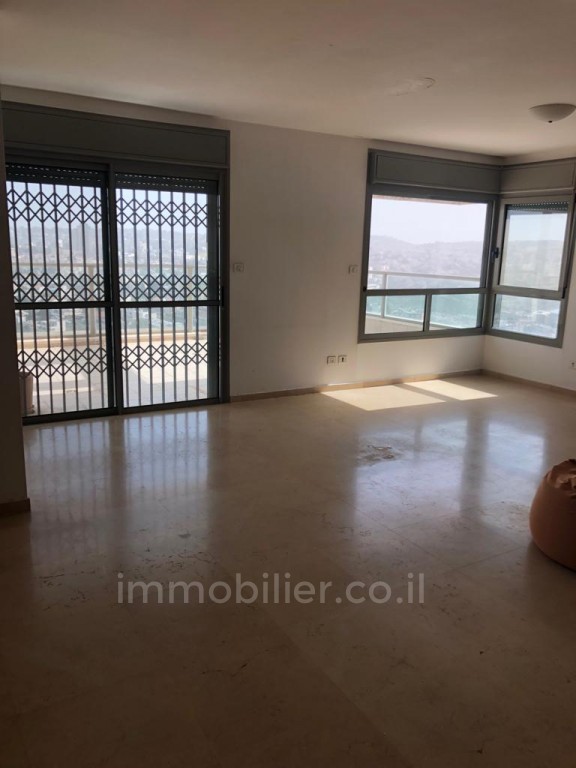 Apartamento 5 cômodos Jerusalém Holyland 492-IBL-1