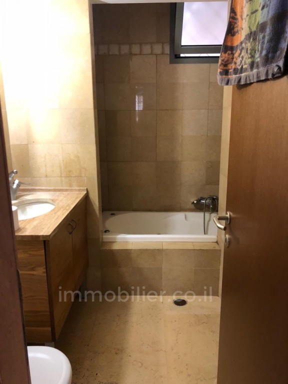 Apartamento 5 cômodos Jerusalém Holyland 492-IBL-1