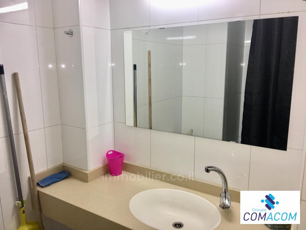 Apartamento 2 cômodos Ashdod Alef 511-IBL-1030
