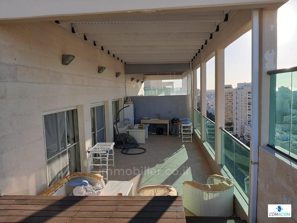 Cobertura 5 cômodos Ashdod Tet Zain 511-IBL-1172