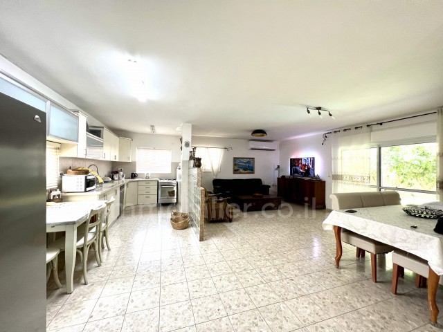 Venda Casa de campo Gan Yavne