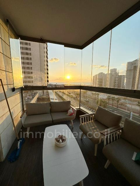 Apartamento 5 cômodos Ashdod Mar 511-IBL-1351