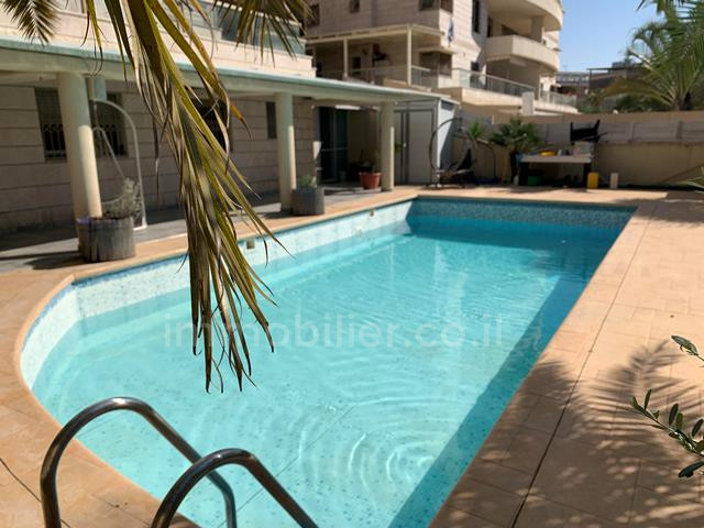 Apartamento garden 6 cômodos Ashdod Marina 511-IBL-1358