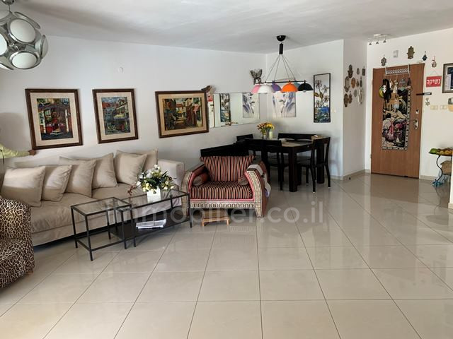 Apartamento garden 6 cômodos Ashdod Marina 511-IBL-1358