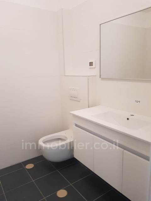 Apartamento 2 cômodos Herzliya Herzliya 511-IBL-1390
