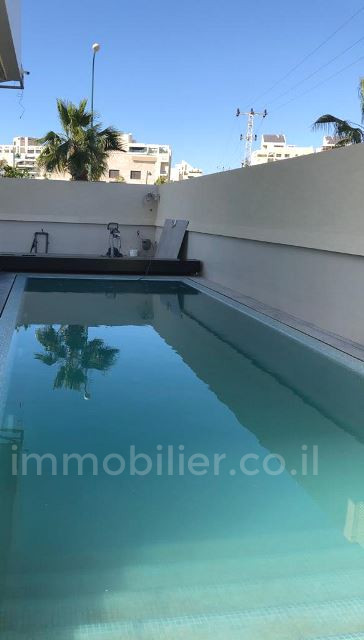 Casarão 8 cômodos Ashdod Yud Zayin 511-IBL-1426