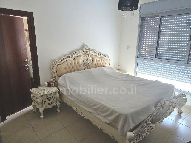 Apartamento 4 cômodos Ashdod Marina 511-IBL-1484