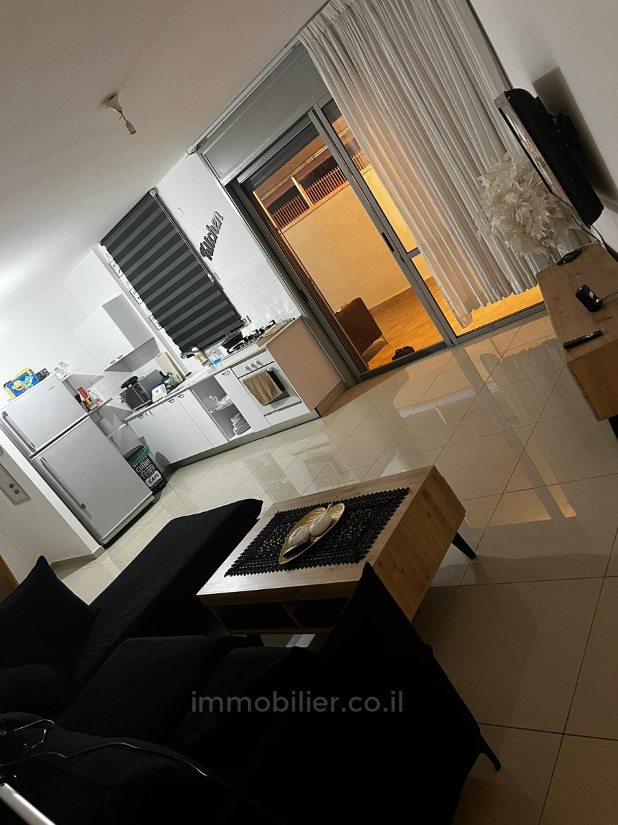 Apartamento garden 4 cômodos Beer Sheva Guimel 511-IBL-1494